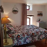 Maison En Luberon Holiday home Sainte-Croix-a-Lauze