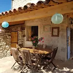 Maison En Luberon * Sainte-Croix-a-Lauze