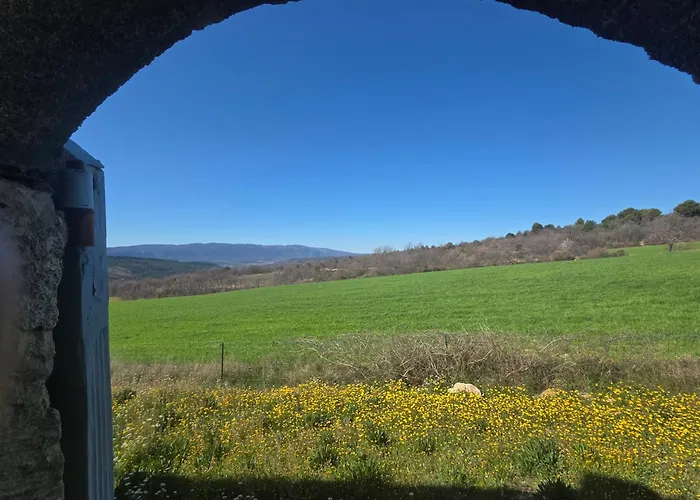 Maison En Luberon Hébergement de vacances *
